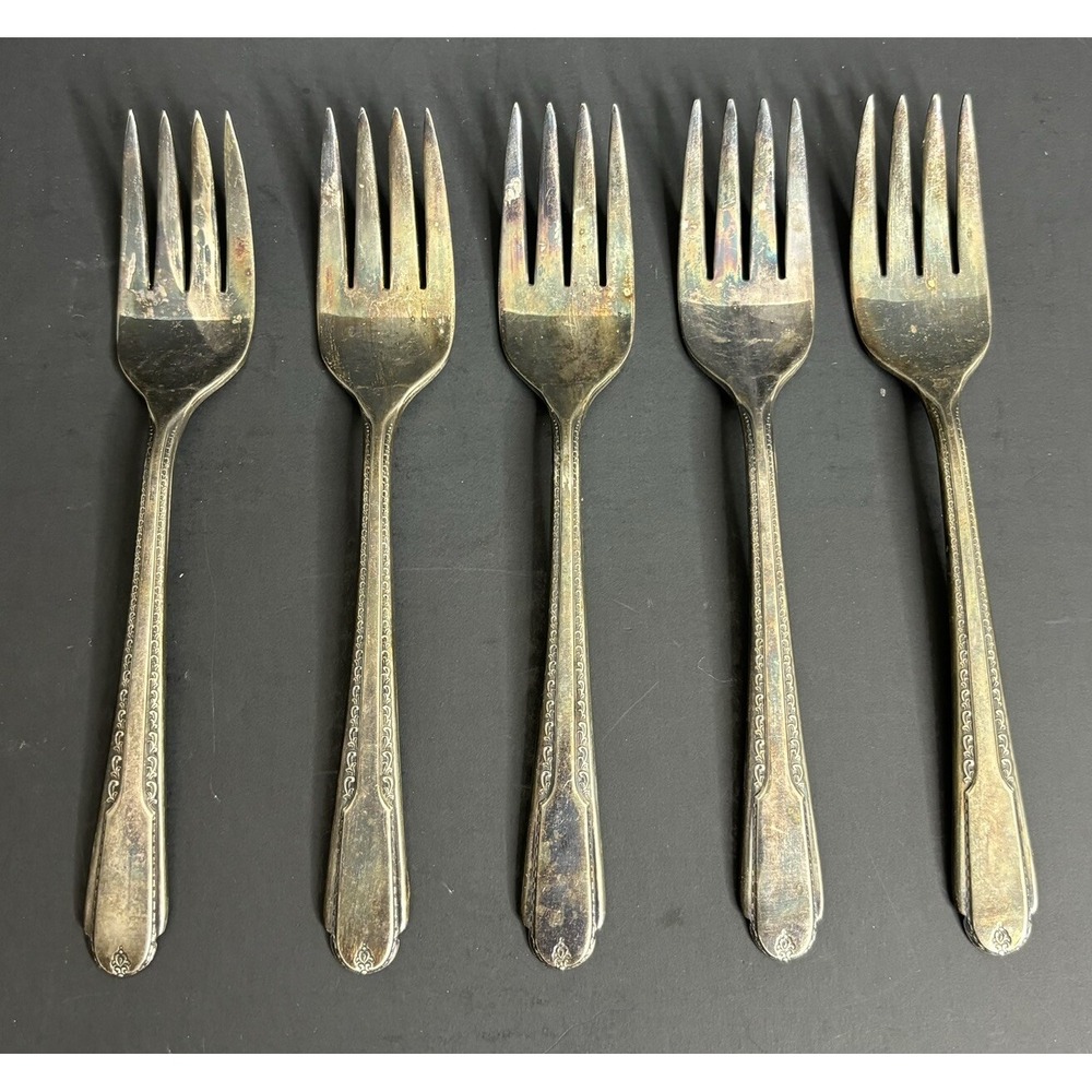 5 Cavalier Salad Forks Vintage CVR1 No Monograms Flatware 6 1/8"